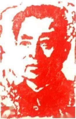 郭德纲助理王楠被开除后，知名导演坦言：德云社还有三人该被开除，你咋看？游戏画面